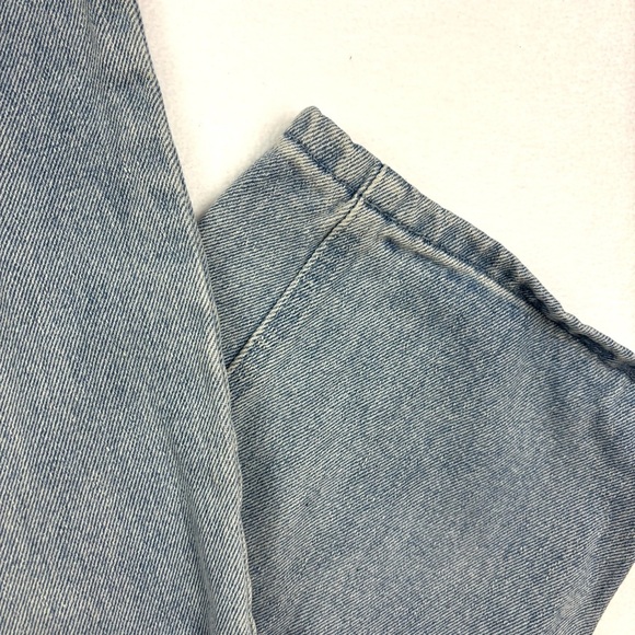 GeeGee Light Wash High Waist Distressed Tapered “Mom” Ankle Baggy Jean Size M - Picture 11 of 15